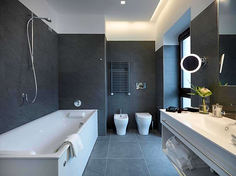 Boutique Hotel Touring