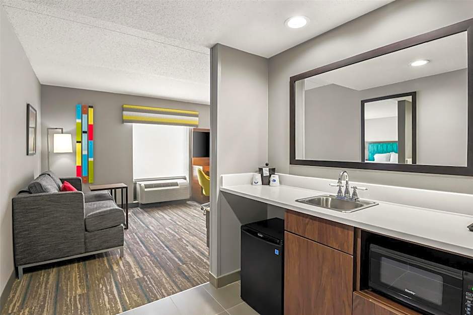 Hampton Inn By Hilton & Suites Richmond/Virginia Center, Va