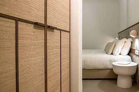 Signature Suite with Hot Tub