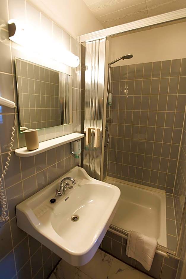 RATSKELLER Hotel & Restaurant