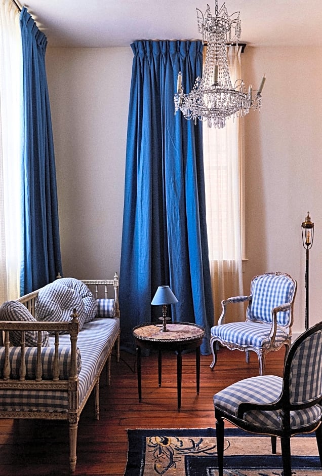 Hotel Peter and Paul