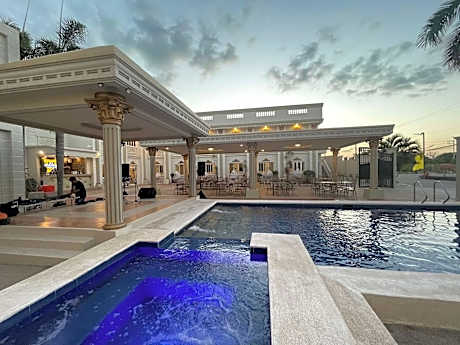 El Palacio Hotel & Resort