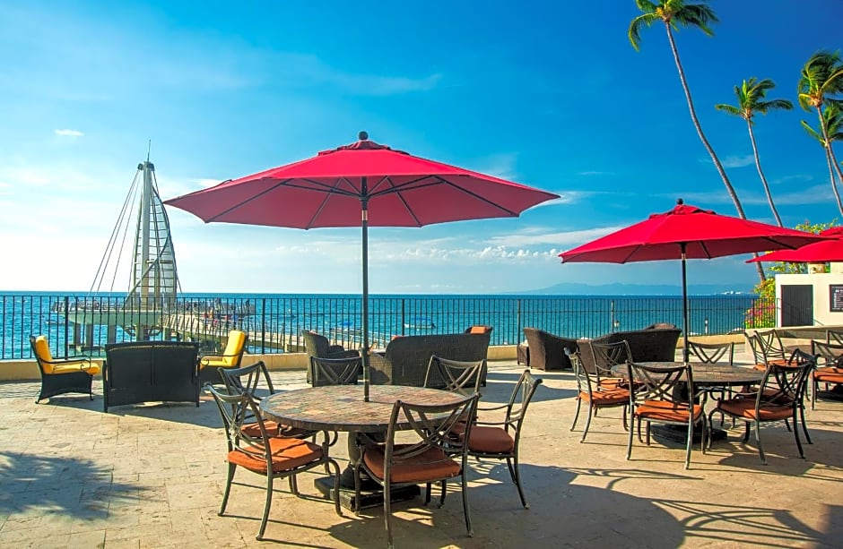 San Marino Vallarta Centro Beach Front