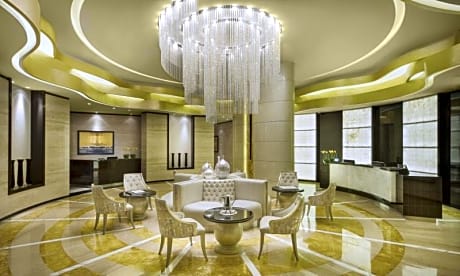 Damac Maison Cour Jardin