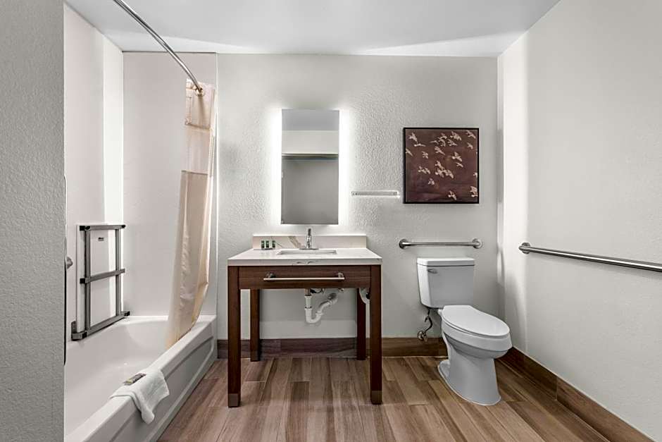 Best Western Acadia Hotel