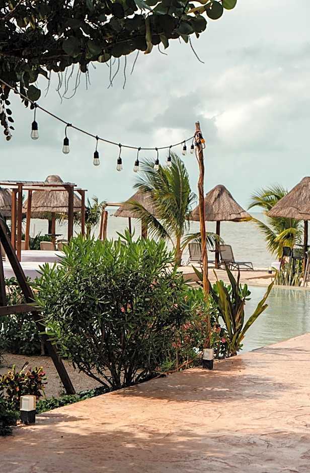Totem Beach Club - Celestun