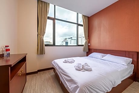 Double Room City View with Private Bathroom