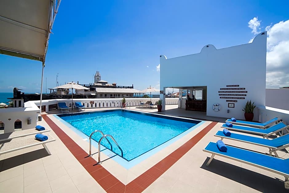Maru Maru Hotel