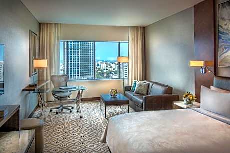 Deluxe Room,  1 King Bed