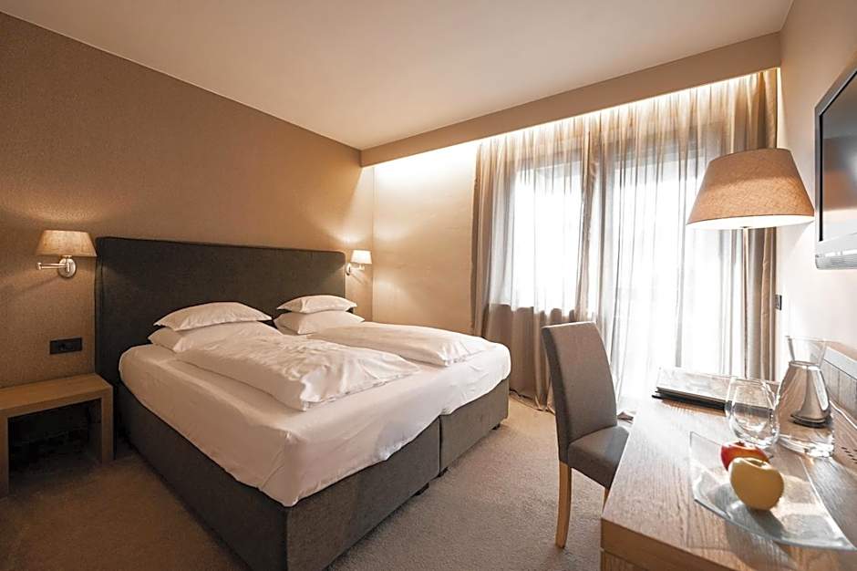 Photo 1 of 7 of Economy 1 Double Bed or 2 Beds, Balcony