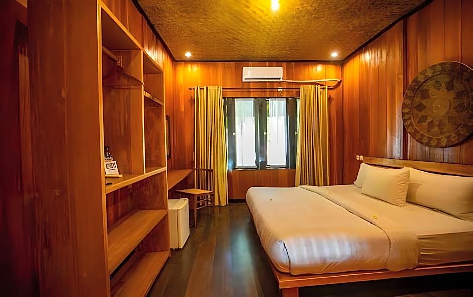 Gili Sands Hotel & Bar