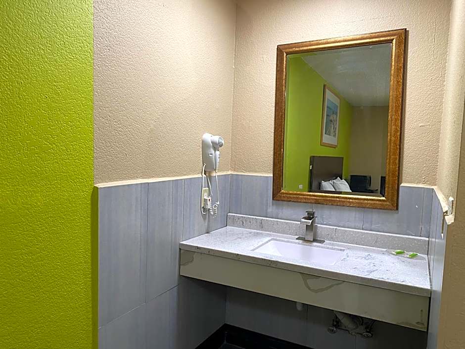 4 Star Motel