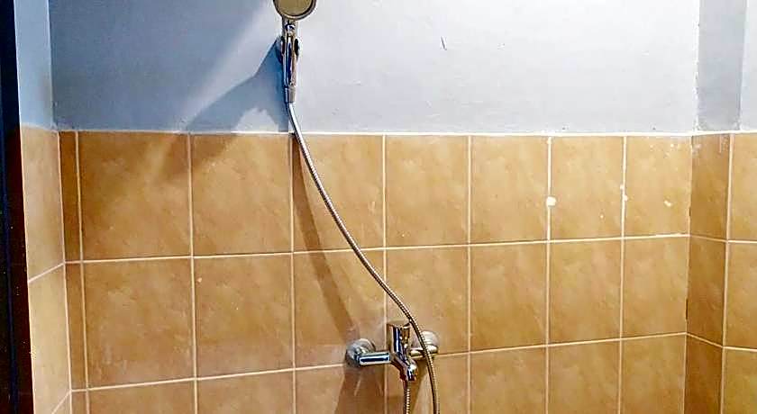 RedDoorz @ DeAmartaLoka Colomadu Solo