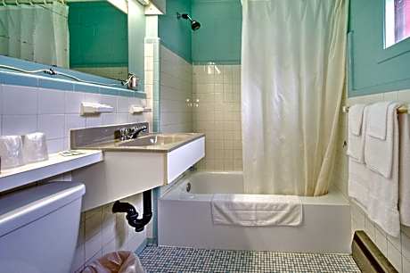 Double Room with Two Double Beds - Smoking