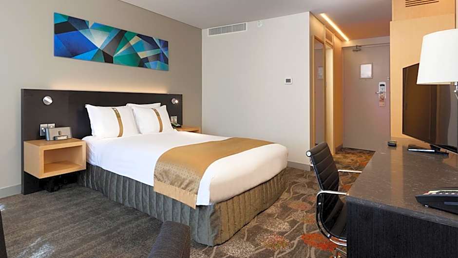 Holiday Inn Perth City Centre By IHG