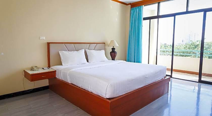 Surin Majestic Hotel