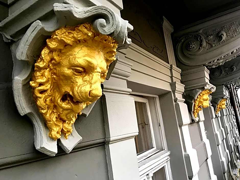 Alfons Boutique Hotel