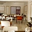 Hotel Mavens House