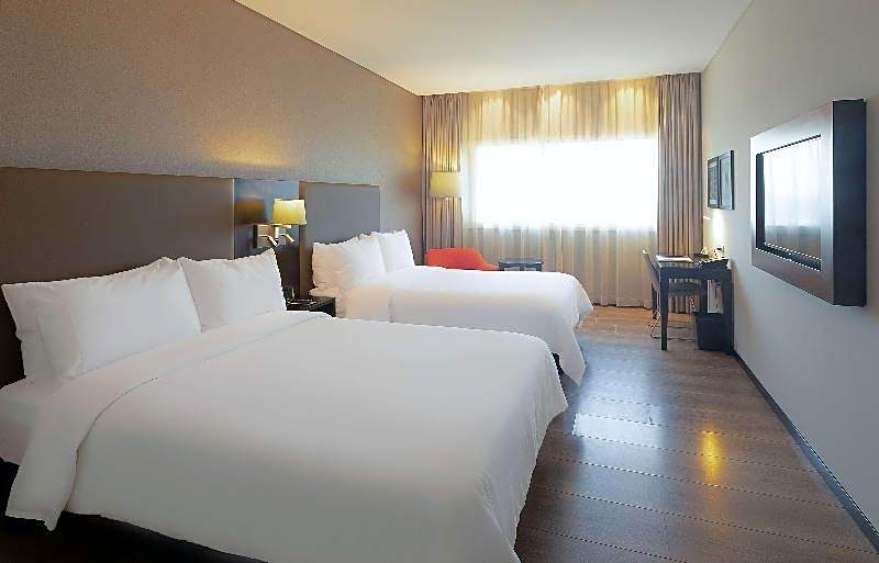 Radisson Hotel Santa Cruz