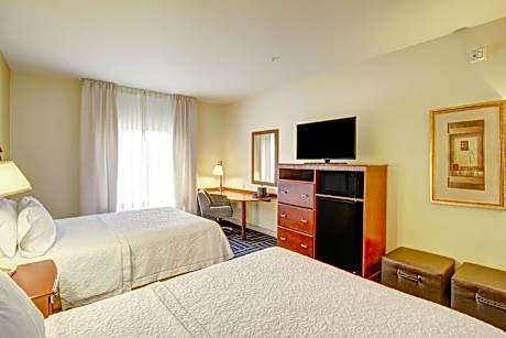 2 Queens Hearing Accessible Nonsmoking Vis Firealrm/door/phn Alrt/hdtv Microwv/fridge/free Wi-fi/fre