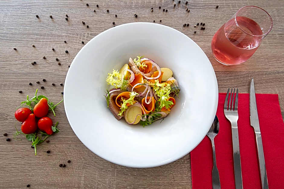 Atoll Hotel Logis Angers, Beaucouze