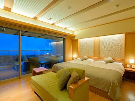 1st Floor Corner Ocean View Sweet Room with Open-Air Bath