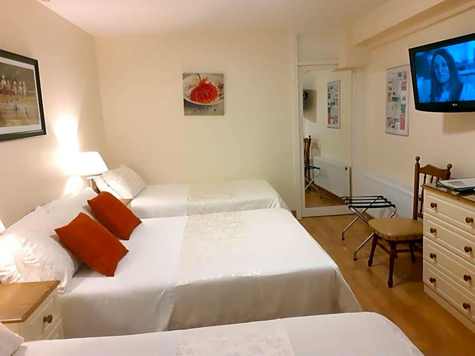 Athlumney Manor Guest Accommodation