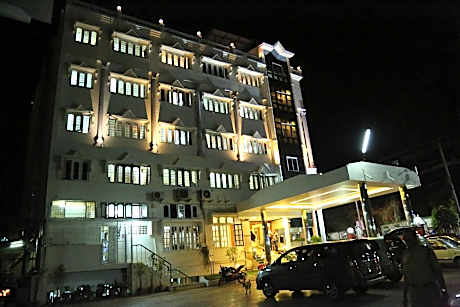 HOTEL SRIKRISHNA