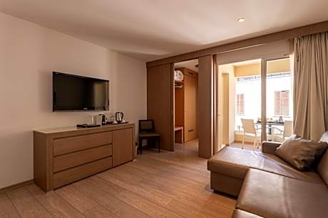 Duplex Room
