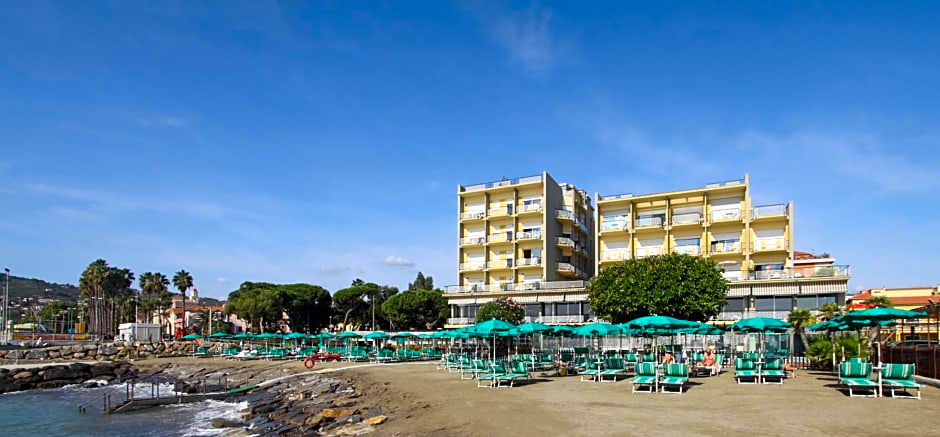 Hotel Bellevue Et Mediterranée