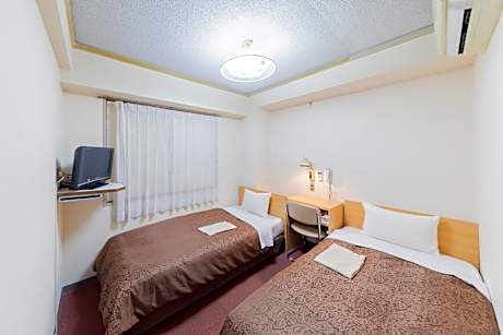 Twin Room - Non-Smoking - Annex