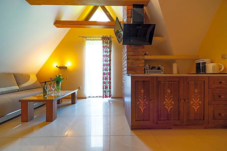 Apartamenty i Pokoje w Willi na Ubocy