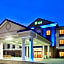 Holiday Inn Express Hotel & Suites Mcpherson