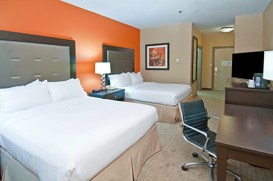 Holiday Inn Hotel & Suites Slidell