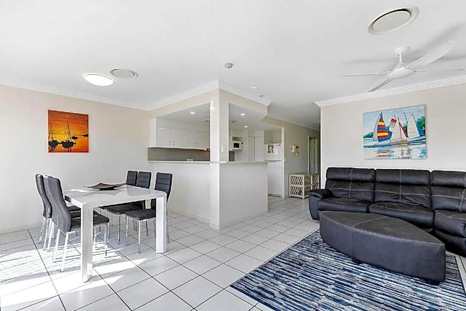 White Crest Apartments