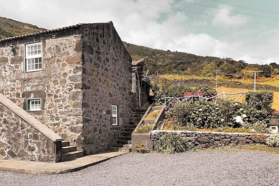 Adegas do Pico Hotel 514262087