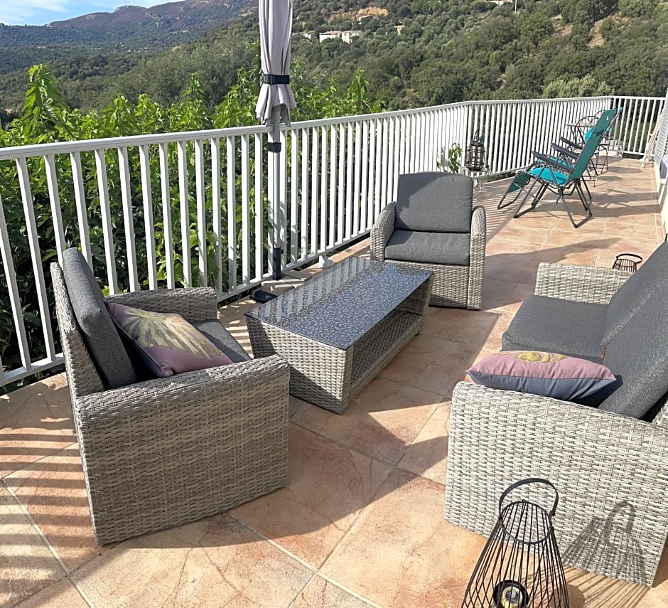 Casa Basgiu, chambres avec balcon