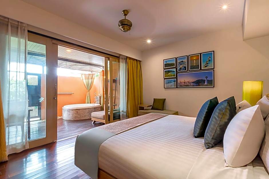 Photo 1 of 5 of Premier Suite