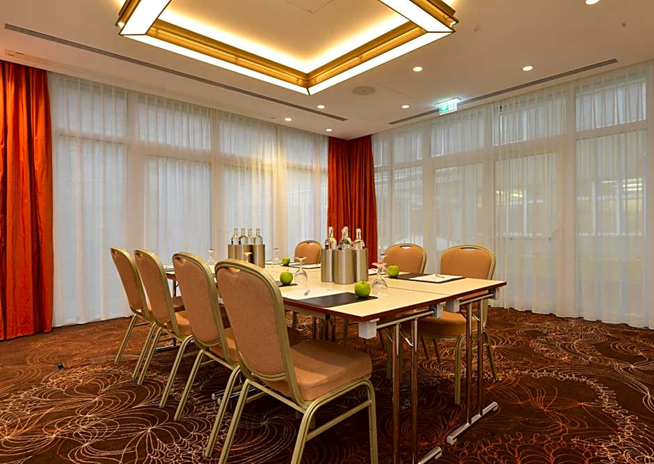 Best Western Plus Delta Park Hotel