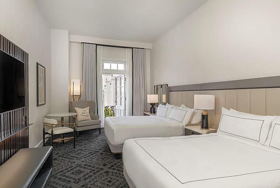 Mills House Charleston, Curio Collection by Hilton