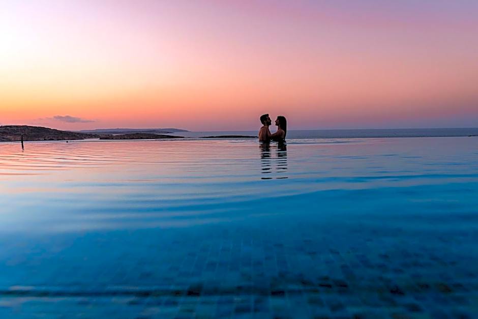 Seaview Hotel - Adults Only 16 Plus