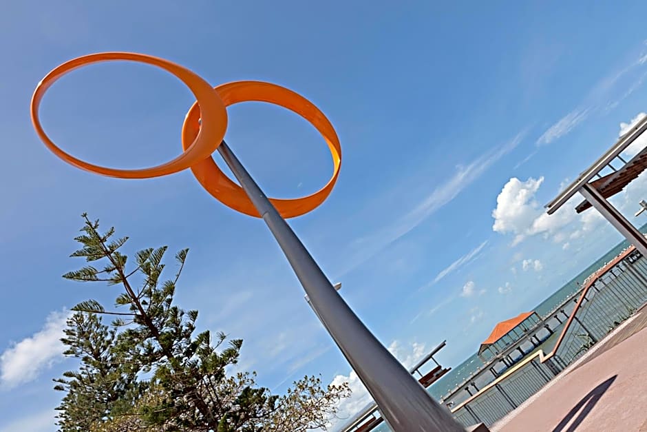 Proximity Waterfront Apartments