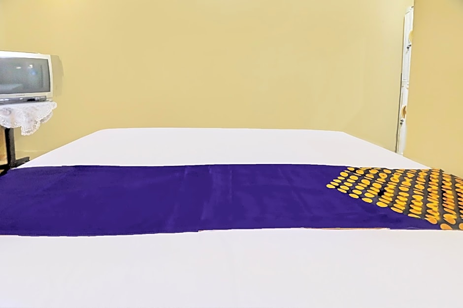 SPOT ON 91980 Kost Beringin 4