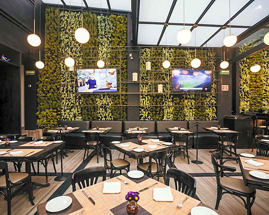 Marquis Reforma Hotel & Spa