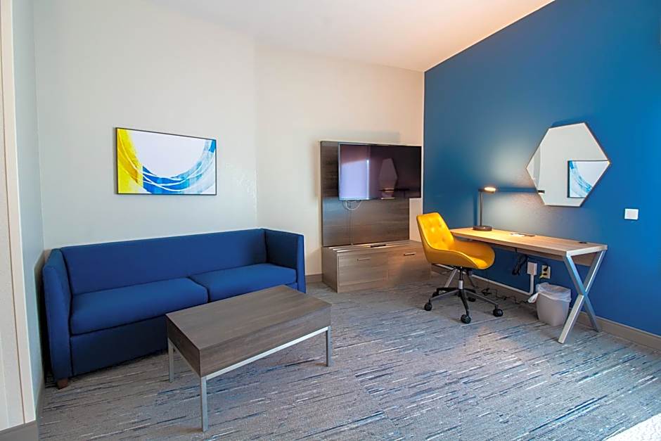 Holiday Inn Express Leland - Wilmington Area By IHG