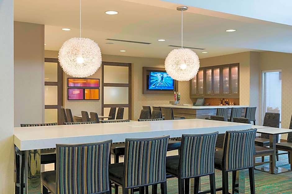 Residence Inn by Marriott Green Bay Downtown