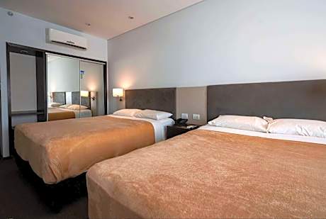 Twin Room with Two Twin Beds - Non-Smoking