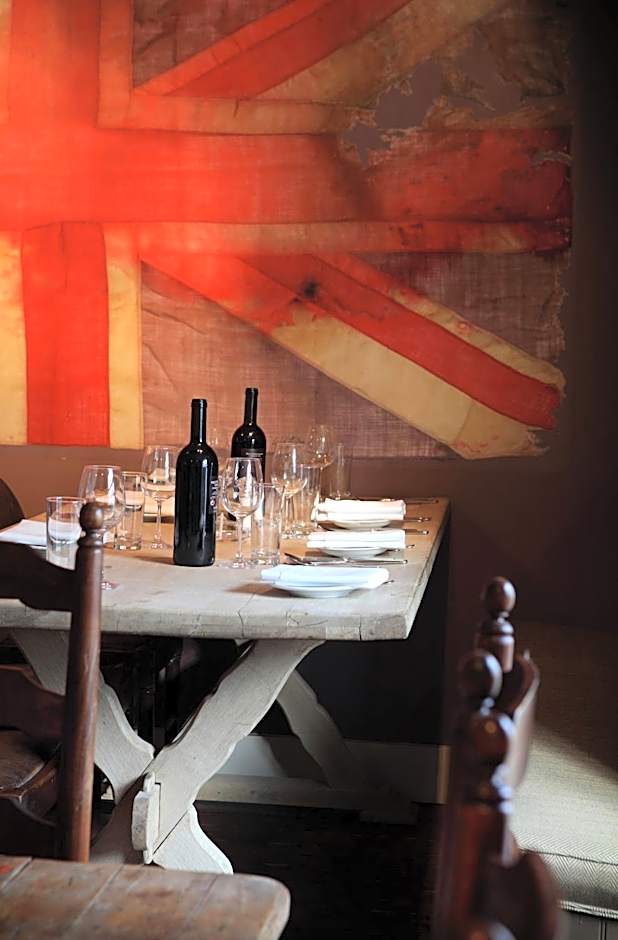 The White Hart Hotel