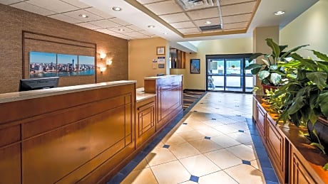 Best Western Galleria Inn & Suites