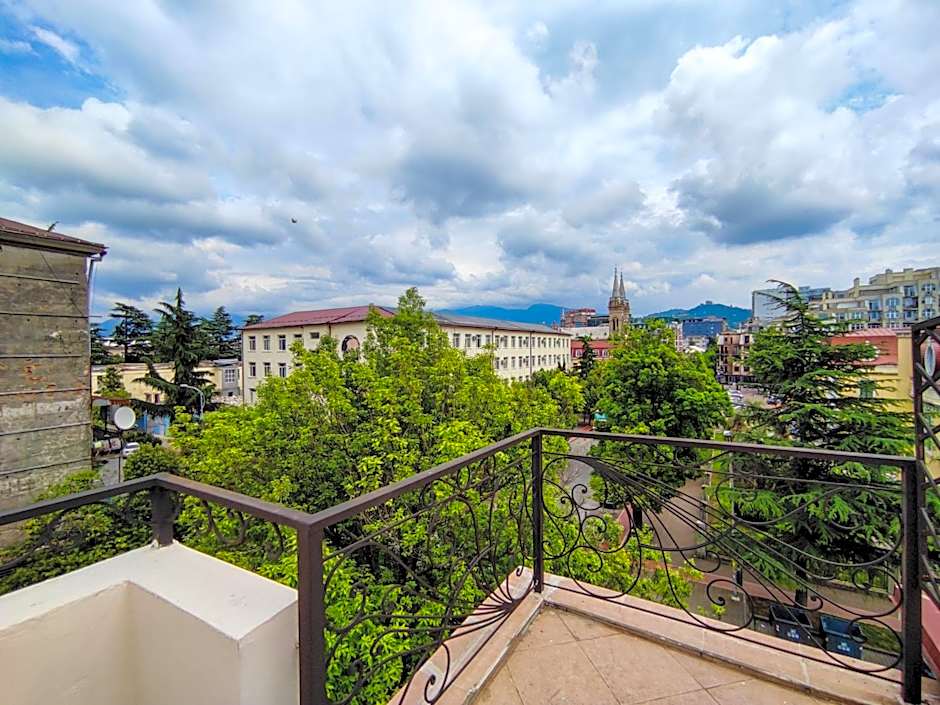 Aparthotel Old City